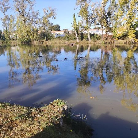 Maison Avec Jacuzzi Proche Plages Avrillé Exteriér fotografie