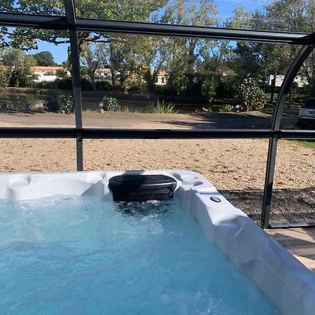 Maison Avec Jacuzzi Proche Plages Avrillé Exteriér fotografie
